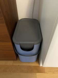 Recycling bin