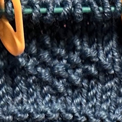 Correctly knitted diamond motif